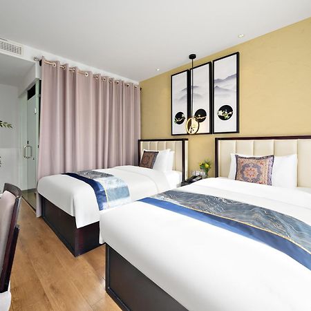 Beijing Tangfu Nanluoguxiang Wang Fu Jing Forbidden City Snack Street Hotel,1 Stop Walking To Airport Express,3 Stop To Tiananmen&Free Laundry Dry Service &Professional Free Tour Ticket Service With English Speaking Staff 외부 사진
