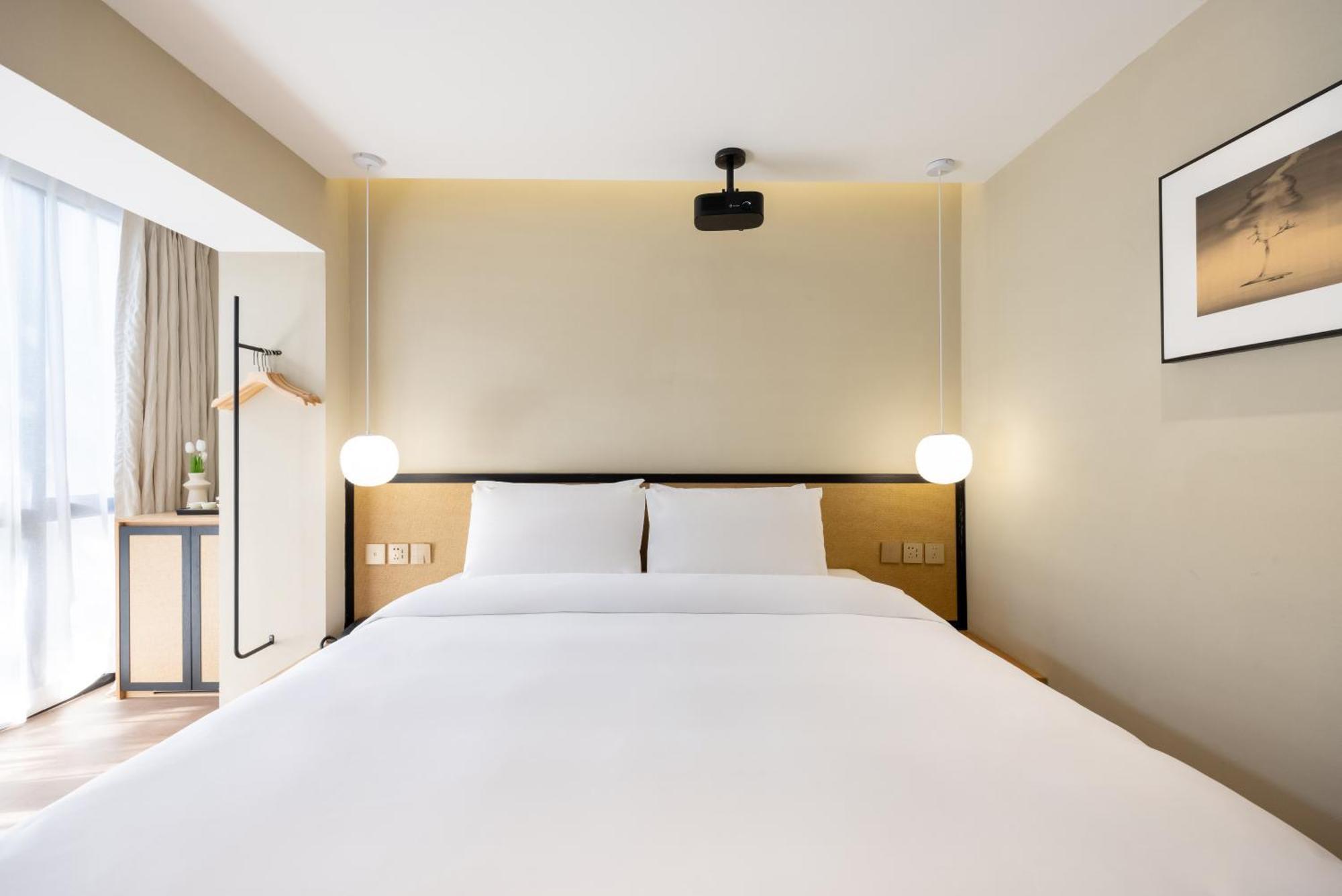 Beijing Tangfu Nanluoguxiang Wang Fu Jing Forbidden City Snack Street Hotel,1 Stop Walking To Airport Express,3 Stop To Tiananmen&Free Laundry Dry Service &Professional Free Tour Ticket Service With English Speaking Staff 외부 사진