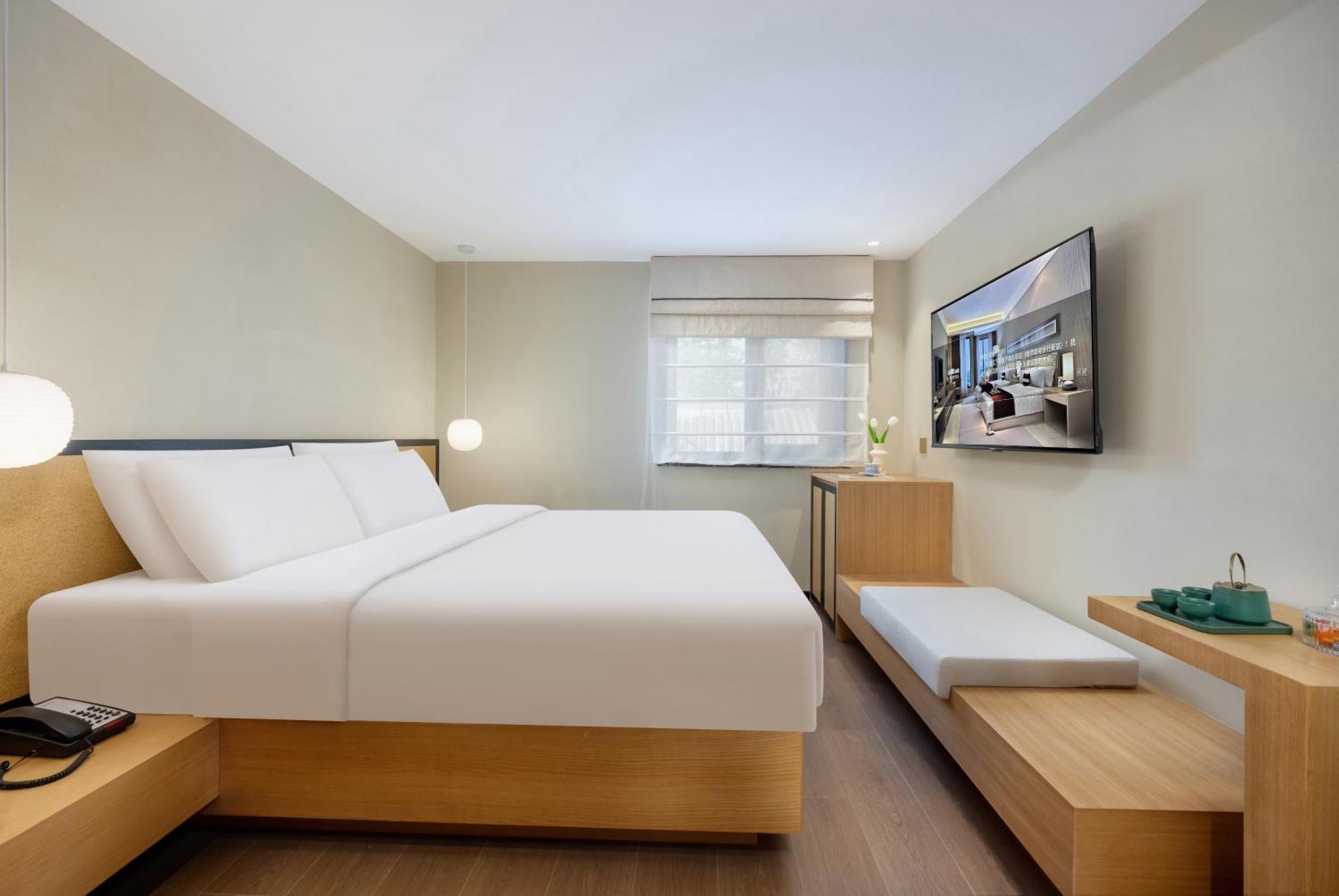 Beijing Tangfu Nanluoguxiang Wang Fu Jing Forbidden City Snack Street Hotel,1 Stop Walking To Airport Express,3 Stop To Tiananmen&Free Laundry Dry Service &Professional Free Tour Ticket Service With English Speaking Staff 외부 사진