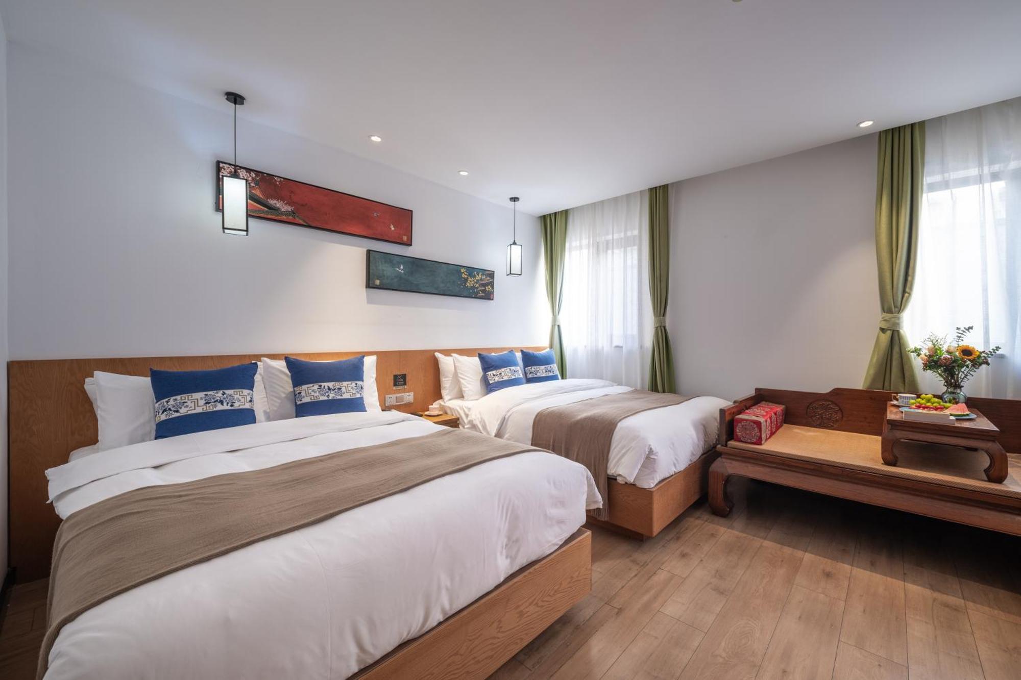 Beijing Tangfu Nanluoguxiang Wang Fu Jing Forbidden City Snack Street Hotel,1 Stop Walking To Airport Express,3 Stop To Tiananmen&Free Laundry Dry Service &Professional Free Tour Ticket Service With English Speaking Staff 외부 사진