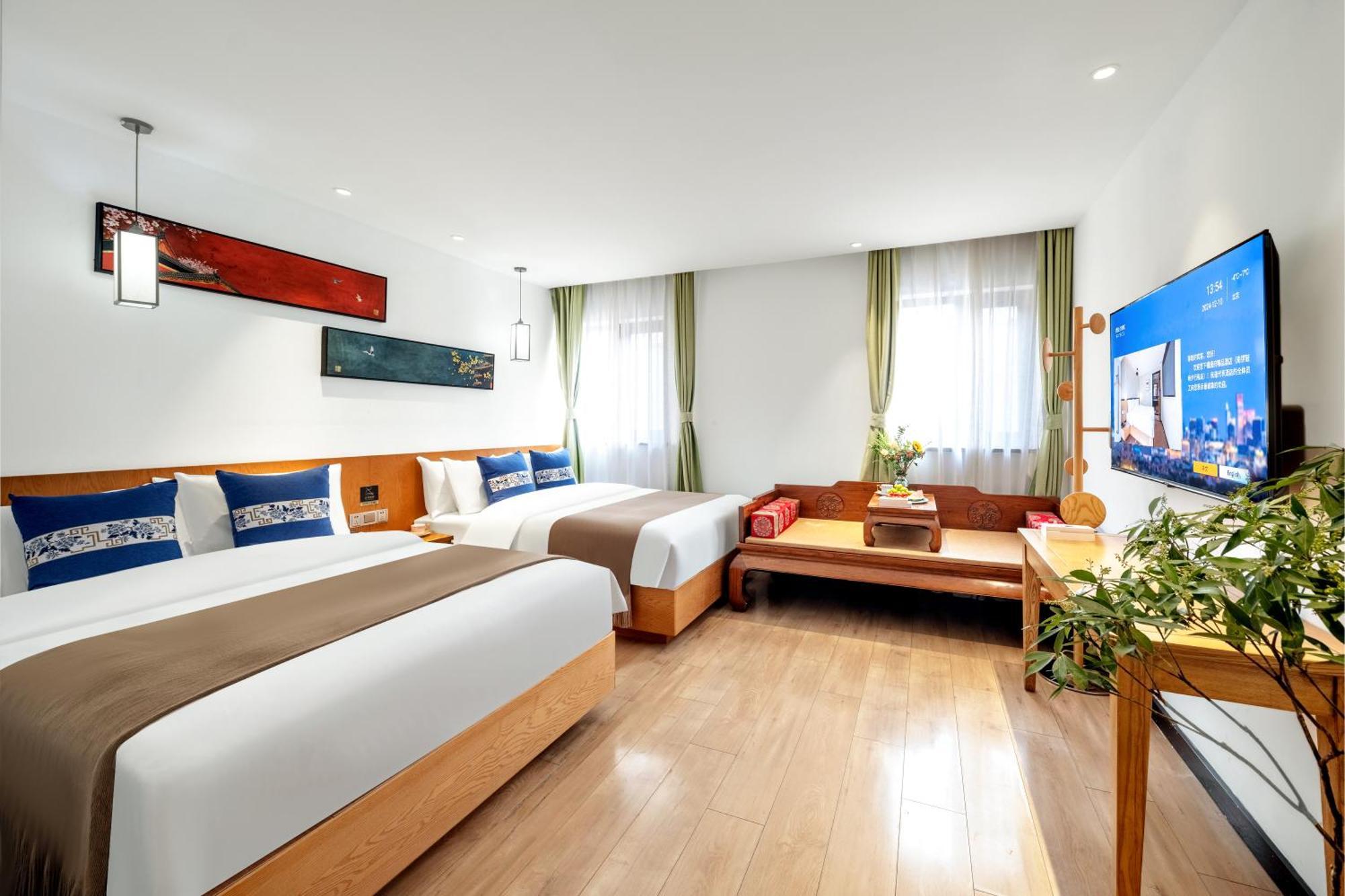 Beijing Tangfu Nanluoguxiang Wang Fu Jing Forbidden City Snack Street Hotel,1 Stop Walking To Airport Express,3 Stop To Tiananmen&Free Laundry Dry Service &Professional Free Tour Ticket Service With English Speaking Staff 외부 사진