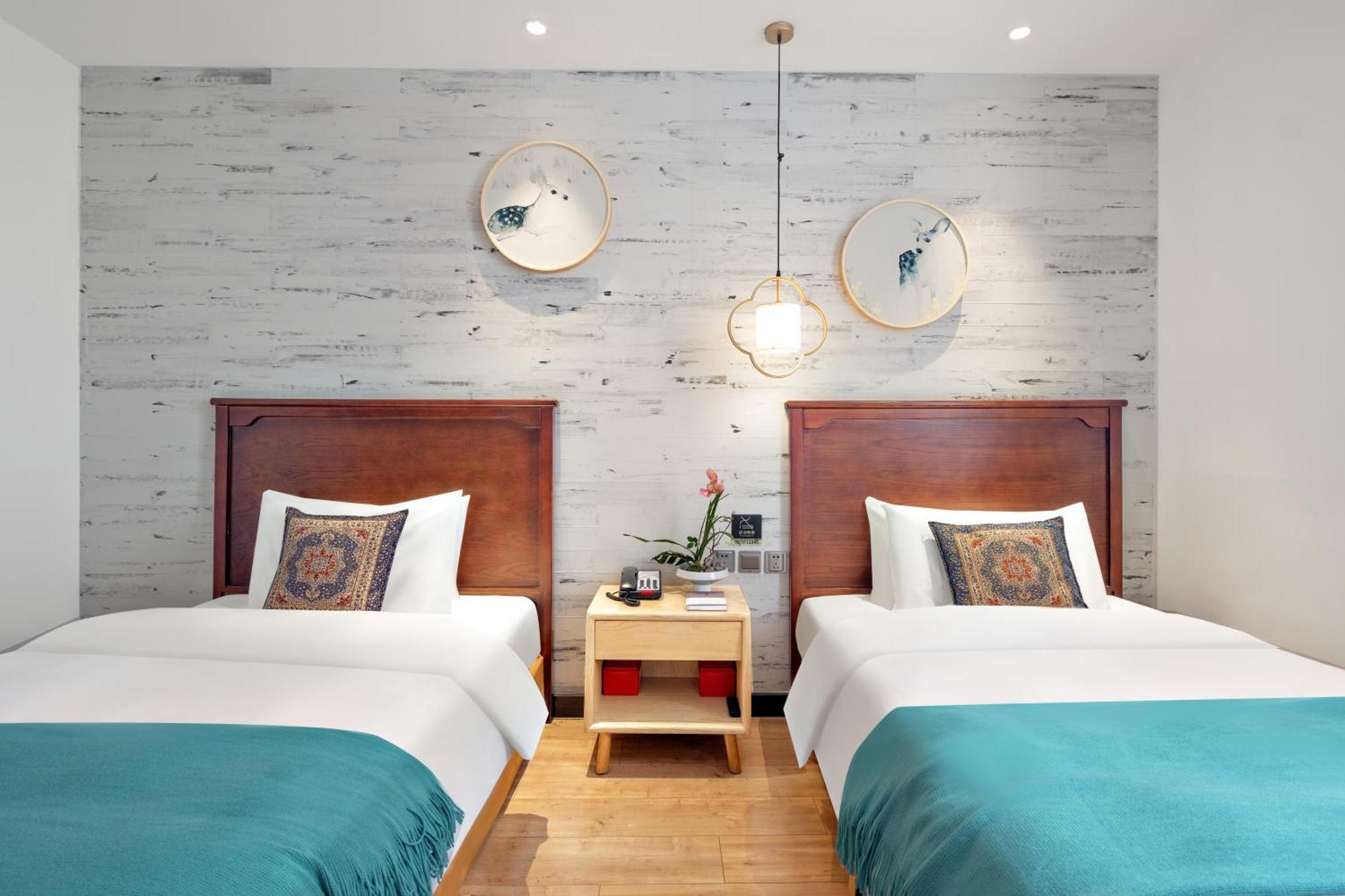Beijing Tangfu Nanluoguxiang Wang Fu Jing Forbidden City Snack Street Hotel,1 Stop Walking To Airport Express,3 Stop To Tiananmen&Free Laundry Dry Service &Professional Free Tour Ticket Service With English Speaking Staff 외부 사진